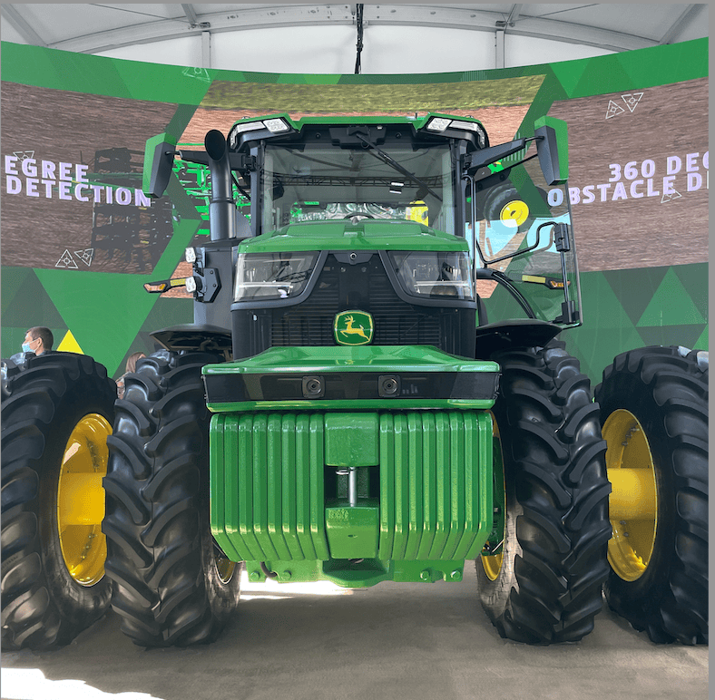 John Deere unveils fully autonomous tractor at CES, says it's just the beginning 6 Screen Shot 2022 01 10 at 7.53.14 AM 1