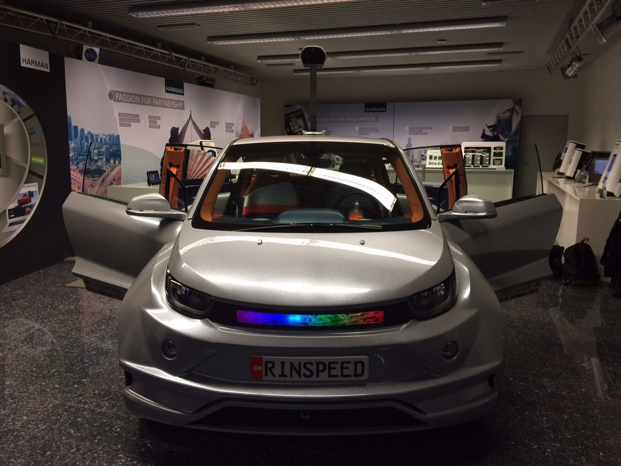 EMEA: Please meet Budii, the autonomous car 14 Arm 2